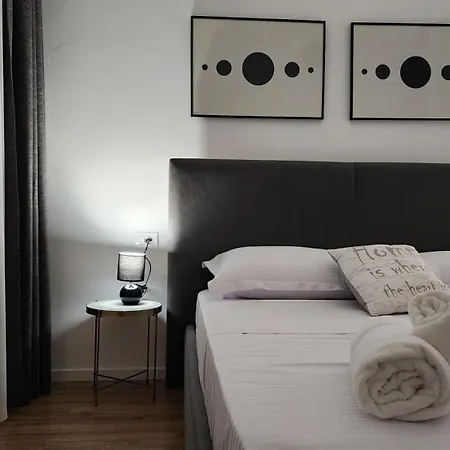 The Snug Retreat - *