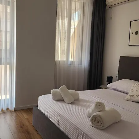 The Snug Retreat - Apartment